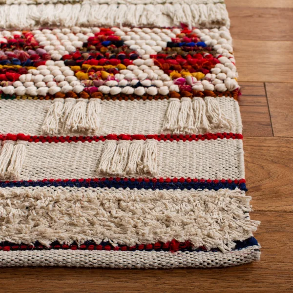 Safavieh Natura Rug Collection NAT657A - Ivory, Red - 6& x 9&