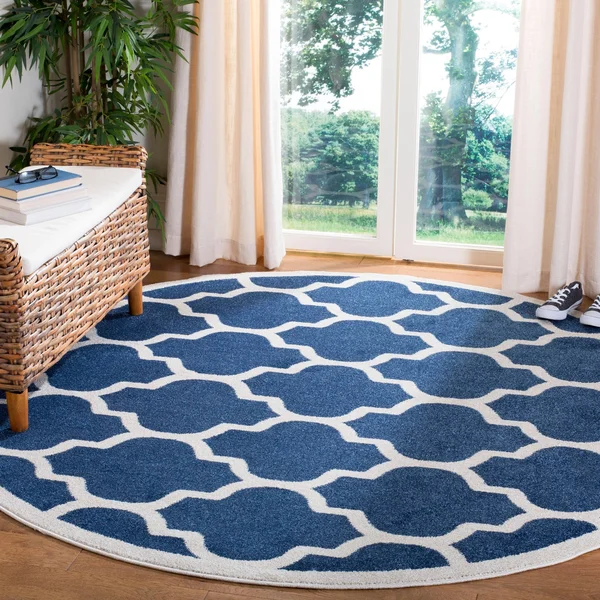 Safavieh Amherst AMT420Q Light Blue, Navy Rug 7& x 7& Round