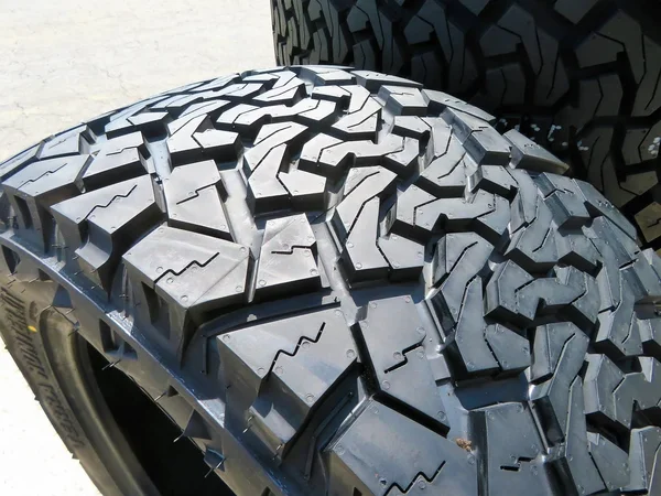 Venom Power Terra Hunter X/T, 35X12.50R22, 121q, F (12 Ply)