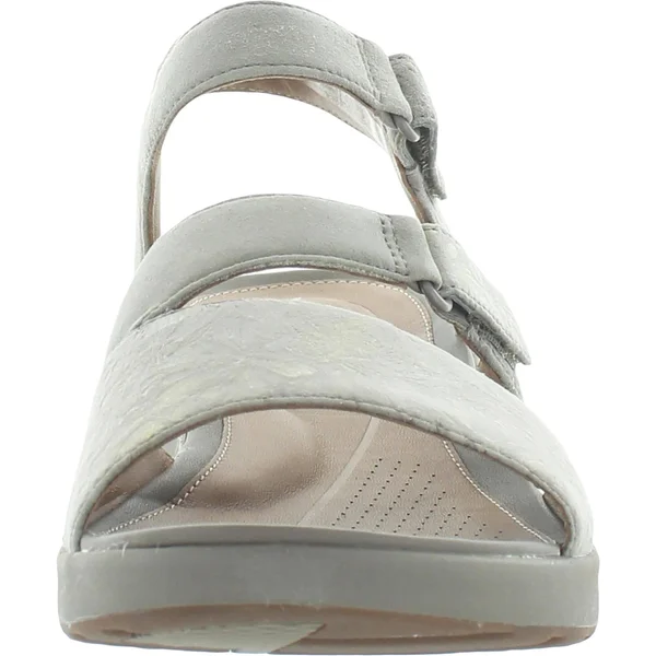 Women's Clarks Un Adorn Ease Sandal - 12 M - Taupe Metallic Leather