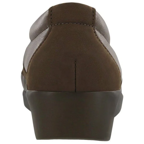 SAS Women's Dream Turf Coffee 10.5 Narrow