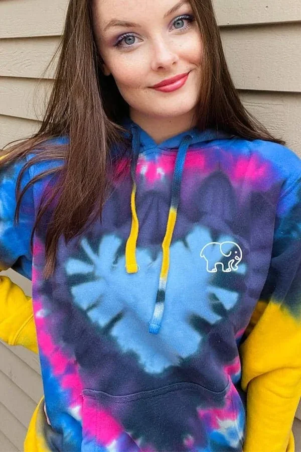Ivory Ella Heart Tie Dye Oversized Hoodie - Blue