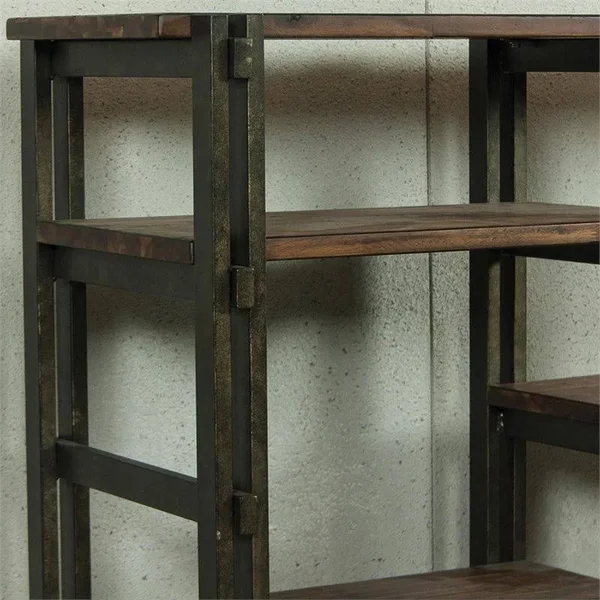 Riverside Furniture Walton Console Table