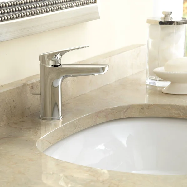 Toto Oberon R Single Handle 1.5 GPM Bathroom Sink Faucet, Polished Chrome - TL362SD#CP