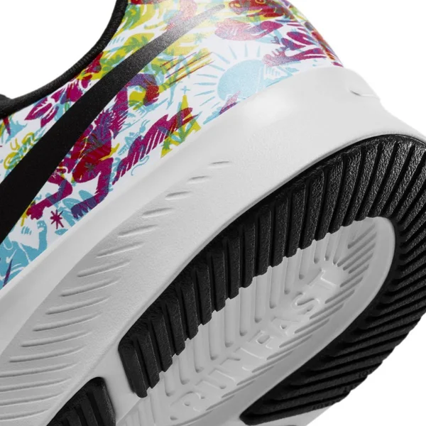 Nike Girls& Star Runner 2 Fable Sneaker - Black - 2.5