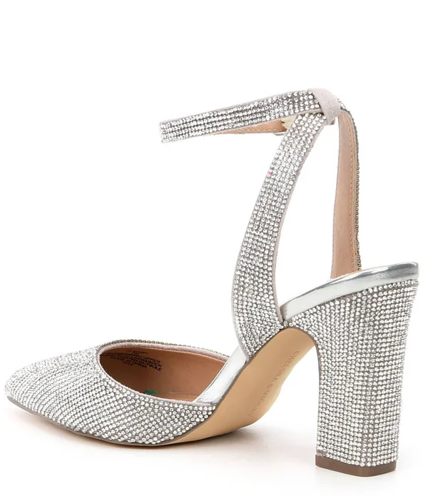 Chelsea Violet Mary Rhinestone Embellished Pointed Toe Pumps - 6M