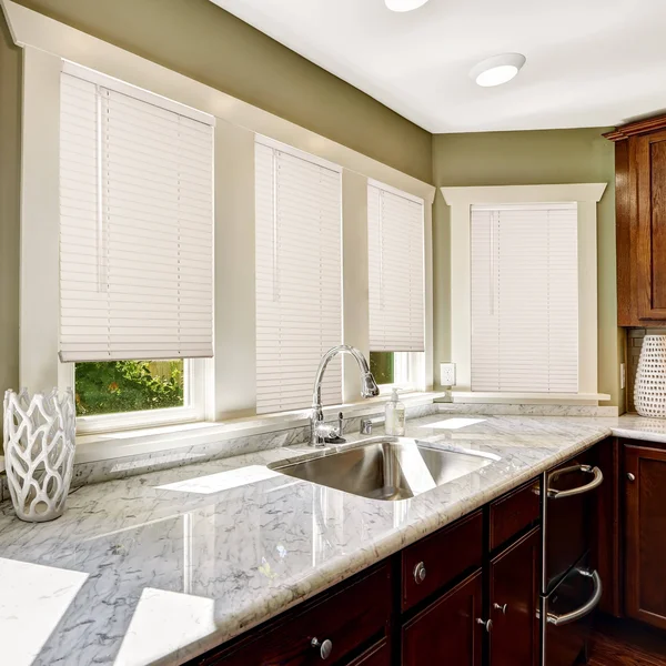 Lotus & Windoware, 1x22 Cordless Aluminum Blind– Alabaster - 45x22 W x 48x22 L