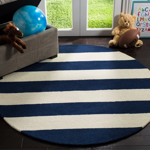 Safavieh Kids Navy/Ivory 5 ft. x 5 ft. Round Area Rug