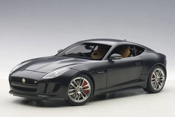 Jaguar F Type 2015 R Coupe Matt Black 1:18 Scale AUTOart 73652