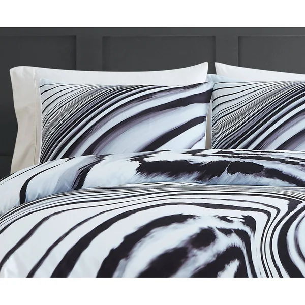 Vince Camuto Muse 3 Piece Comforter Set - Full/Queen - Black