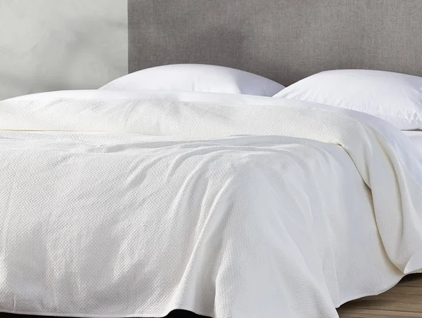 Coyuchi, Honeycomb Blanket King White