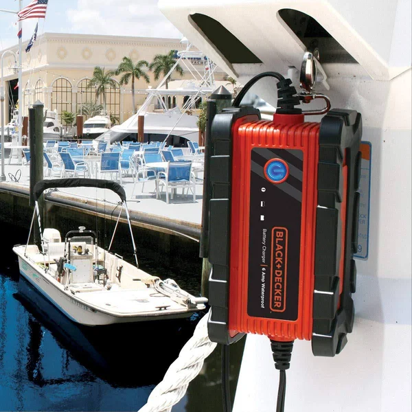Black & Decker Waterproof Battery Charger/Maintainer, 2 A