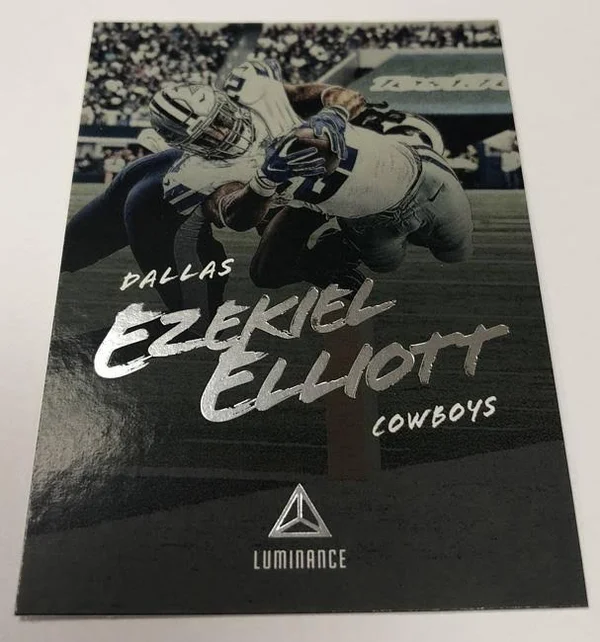 2018 Panini Luminance Football Hobby Box - (4) Packs