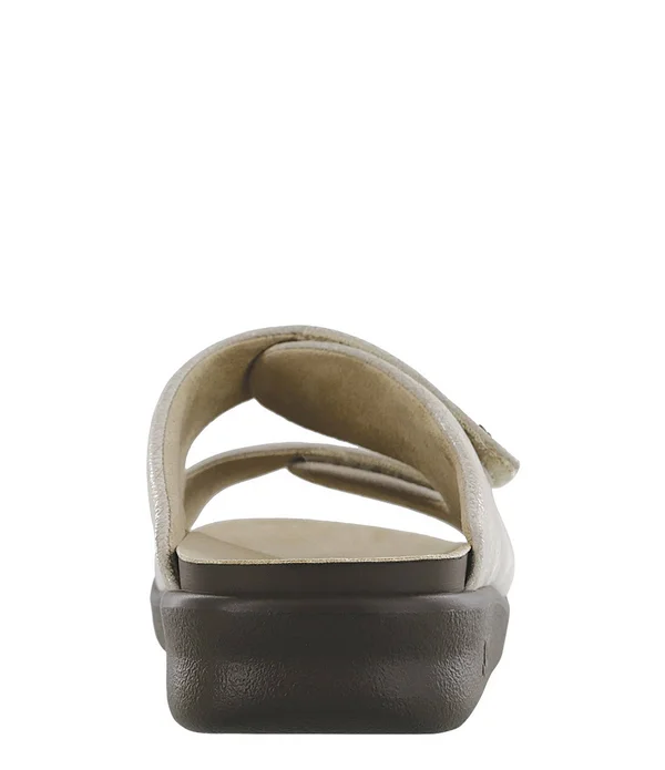 SAS Women's Cozy Amber 10.5 Wide