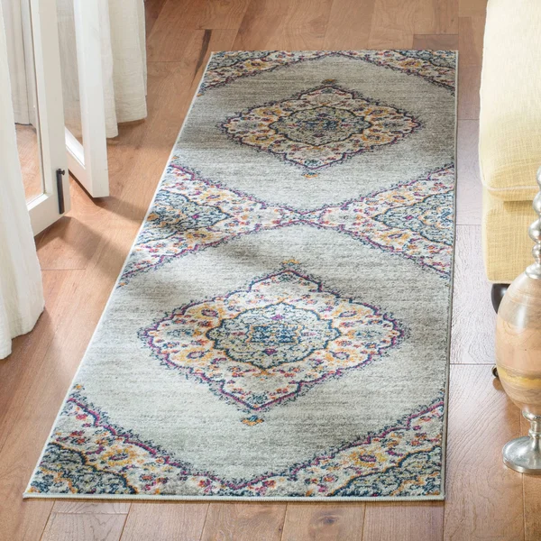 Safavieh Madison MAD153R 6&7x22 x 6&7x22 Square Light Grey, Fuchsia Area Rug