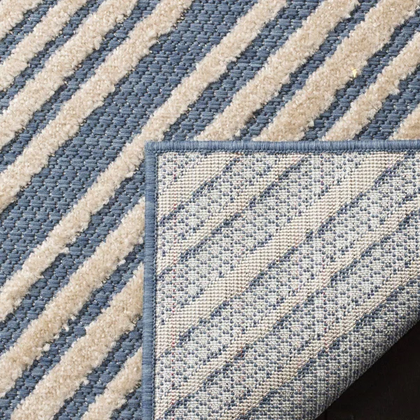 Safavieh Monroe Indoor, Outdoor Blue Rug (4' x 6')
