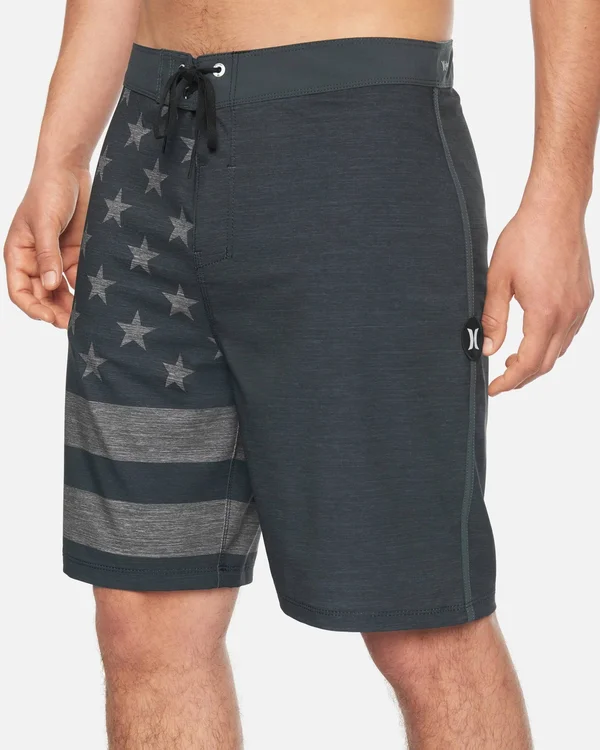 Hurley Men's Phantom Patriot 20x22 Board Shorts - Black