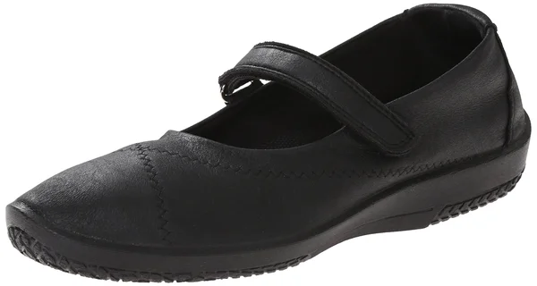 Arcopedico L18 (Black) Women's Maryjane Shoes