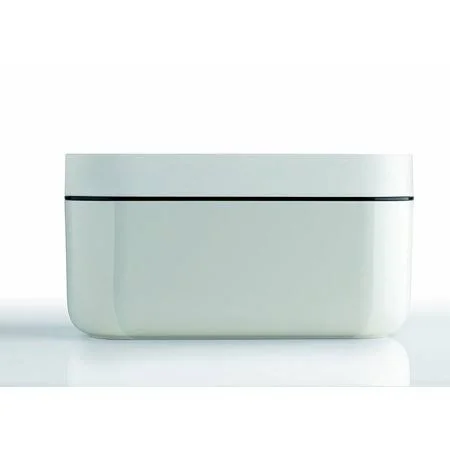 Ice Box, White, Large Storage Capacity of Up to 132 Ice Cubes, 4 Trays by Lekue