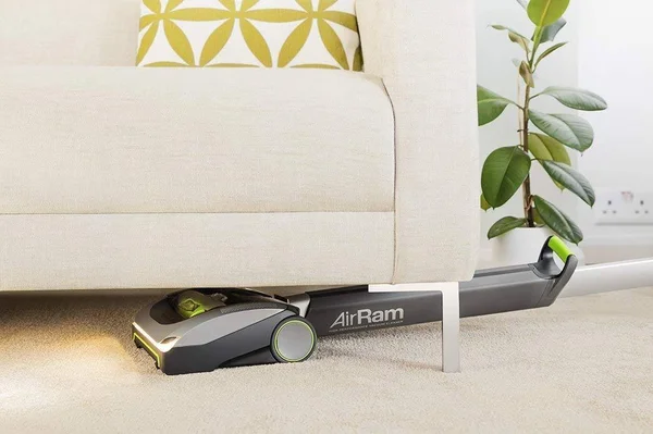 Bissell 1984 Air Ram Cordless Vacuum