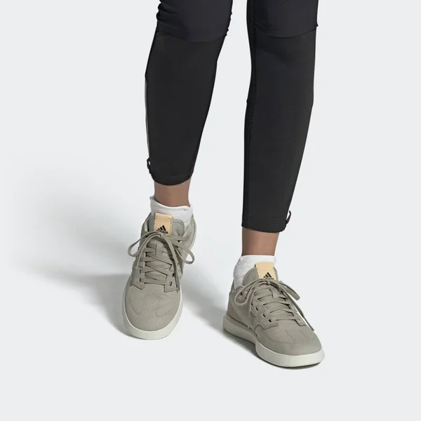 Five Ten Women's Sleuth Shoe - 8 - Feather Grey, Sesame, Glow Orange