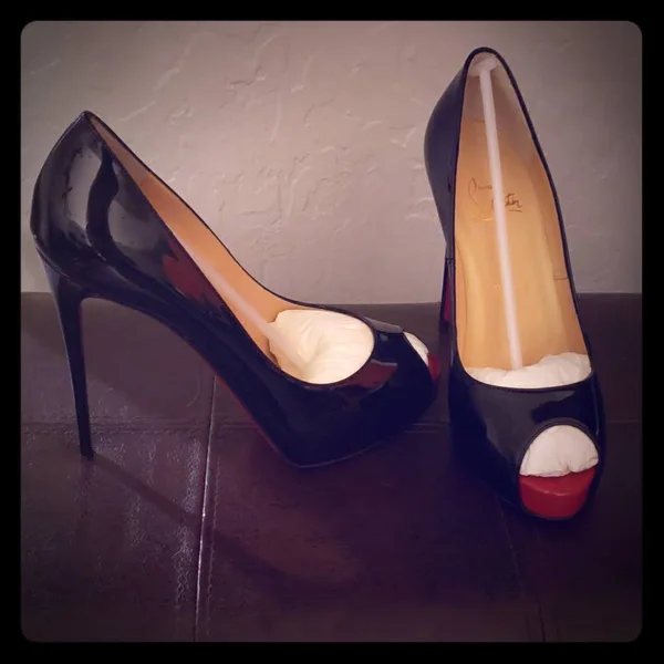 Christian Louboutin New Very Prive 120 Black/Red Patent Leather - Women Shoes