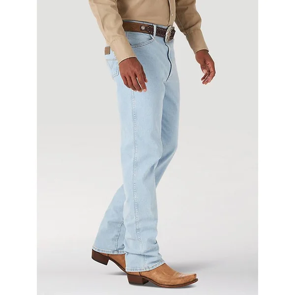 Wrangler Men's Active Flex Bleach Light Wash Slim Fit Cowboy Cut Jeans