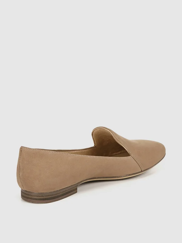 Naturalizer Women's Emiline Loafer, Size: 12, Beige