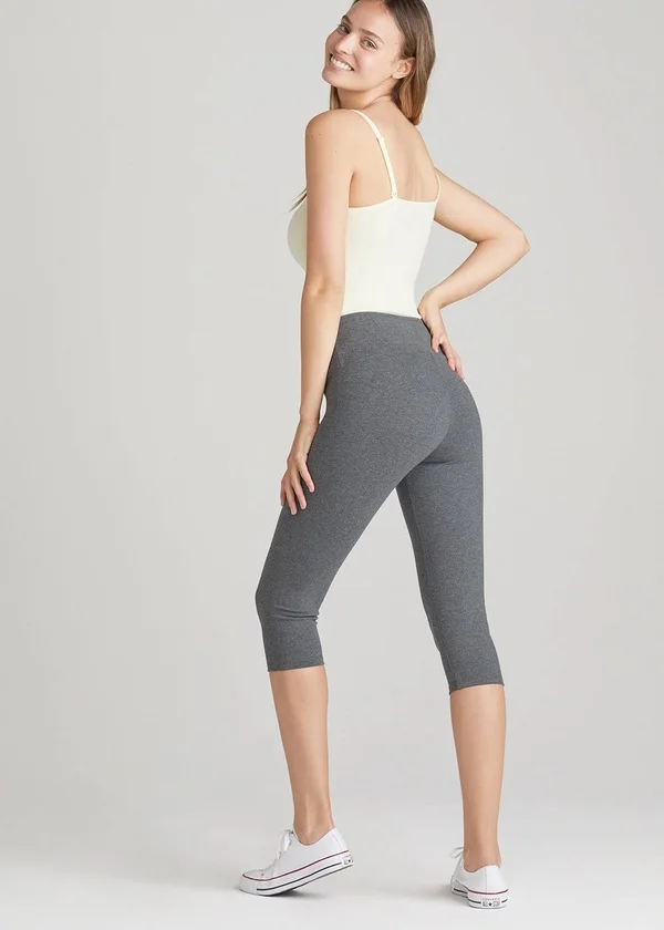Yummie Talia Capri Cotton Stretch Shaping Legging - Grey, Size Small