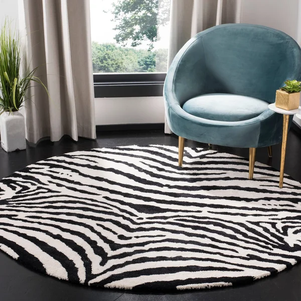 Safavieh Soho Rug SOH434E Black - Brown, 5& x 8&