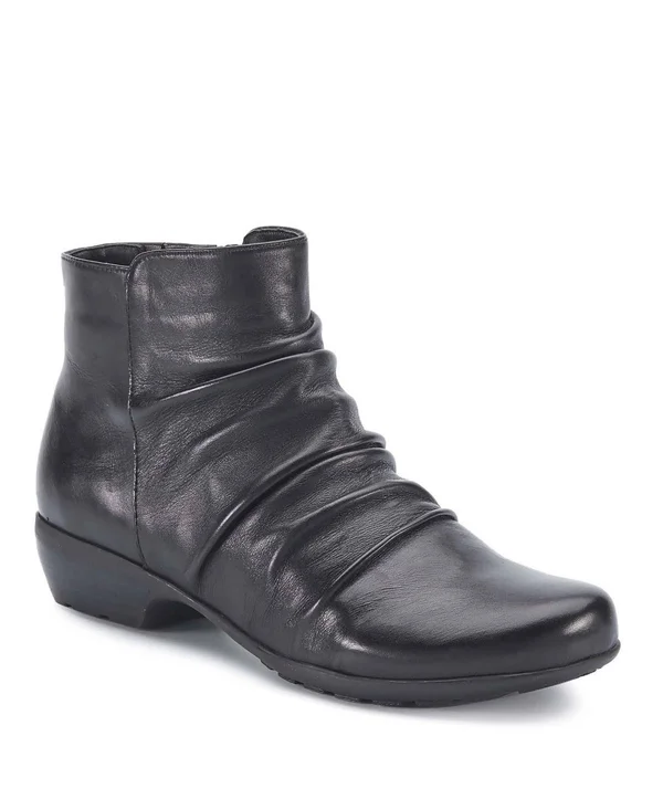 Walking Cradles Women's Esme Ankle Bootie - Size: 4.5, Black Leather