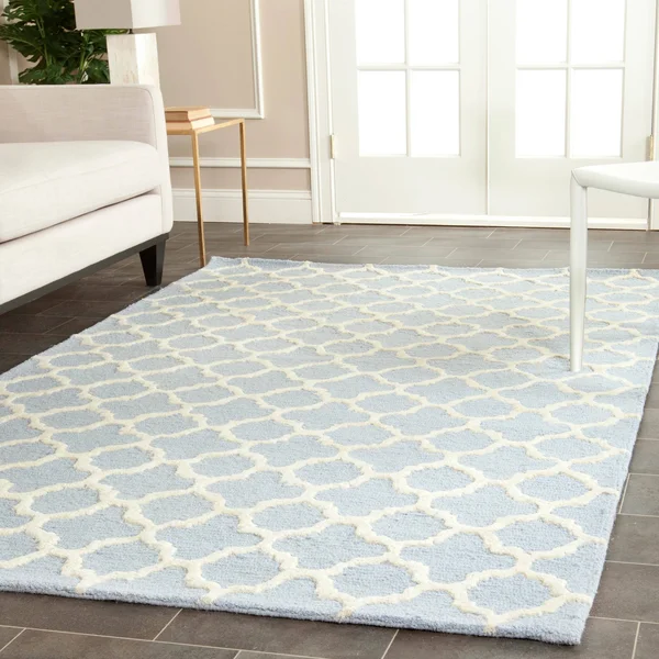 Safavieh Cambridge Light Blue & Ivory 2&-6x22 x 14& Rug