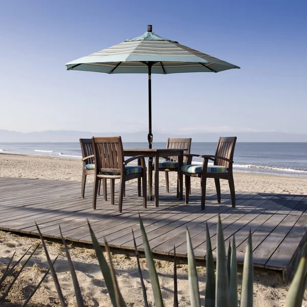 California Umbrella 7.5& Aluminum Market Umbrella Push Tilt Bronze/Pacifica/Capri GSPT758117-SA26