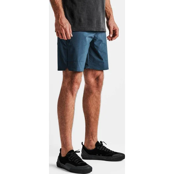 Layover Trail Travel Shorts 18x22 Dark Army - 34