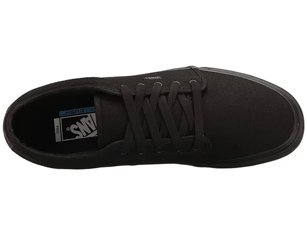 Vans Chukka Low (Blackout)