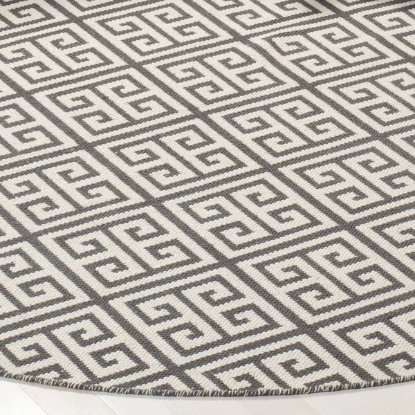 Safavieh Montauk MTK724E Area Rug Dark Grey - Ivory 6& x 6& Square