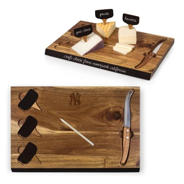 New York Yankees Delio Bamboo cheese Board & Tools Set