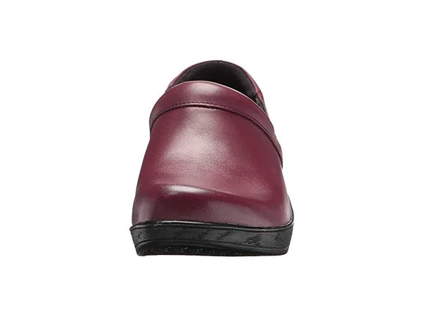 Klogs Portland Work Clog - Women's - Burgundy Leather