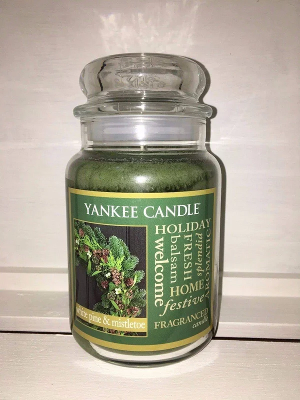 Yankee Candle Large Jar Candle - White Pine & Mistletoe