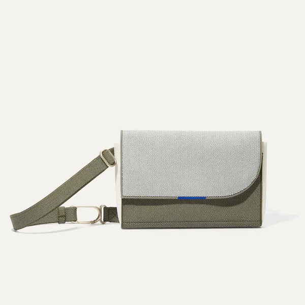 Rothy&s Green Belt Bag - Bay Leaf