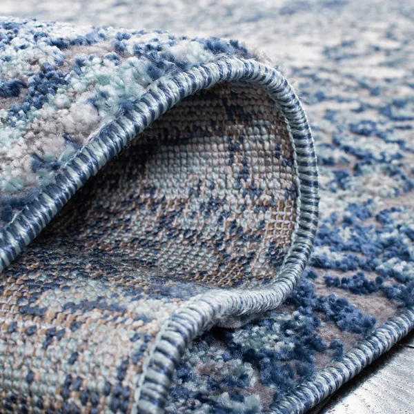 Safavieh Clearance Aston ASN706N Navy Rug - 6&7x22x6&7x22 - Round