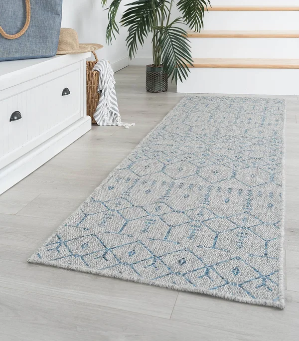 Tayse Elsa Indoor/Outdoor Area Rug - Size: 5 ft. Round, Blue