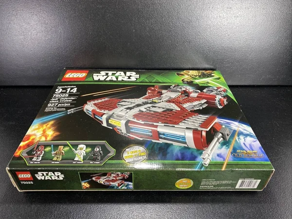 LEGO Star Wars 75025 - Jedi Defender-class Cruiser