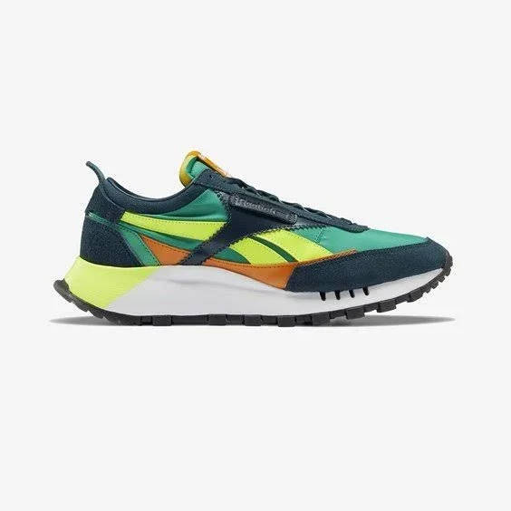 Reebok CL Legacy in Green - Size 6.5