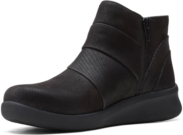 Clarks Sillian 2.0 Rise 7.5 Women's Black