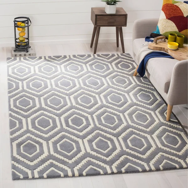 Safavieh Chatham Dark Grey & Ivory 6& x 9& Rug