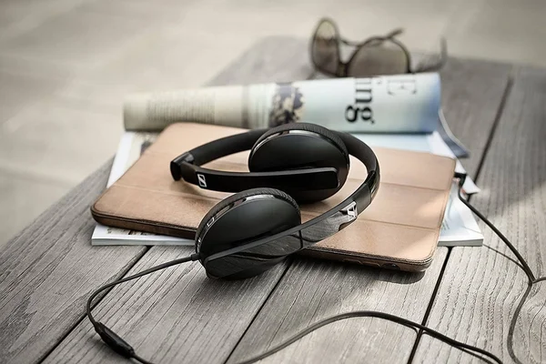 Sennheiser Headphones HD 2.30i Black on Ear