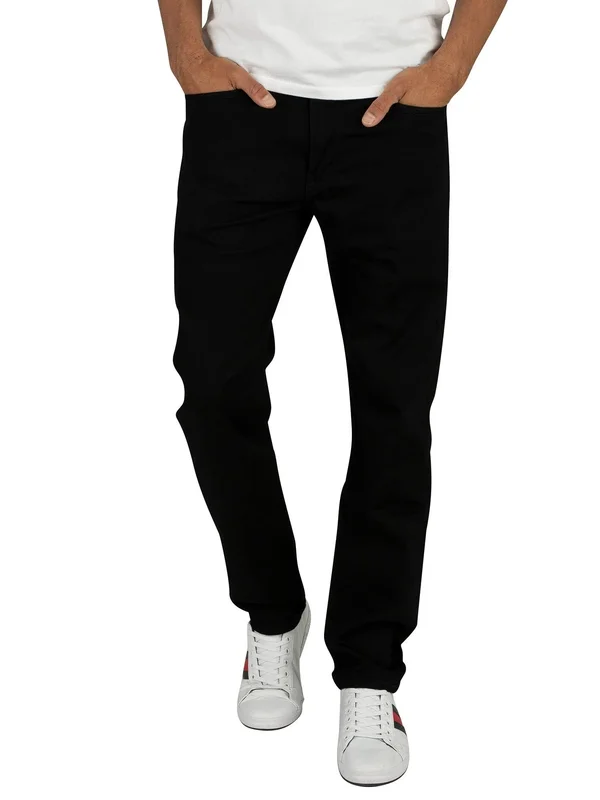 Levis 502 Regular Tapered Jeans Black