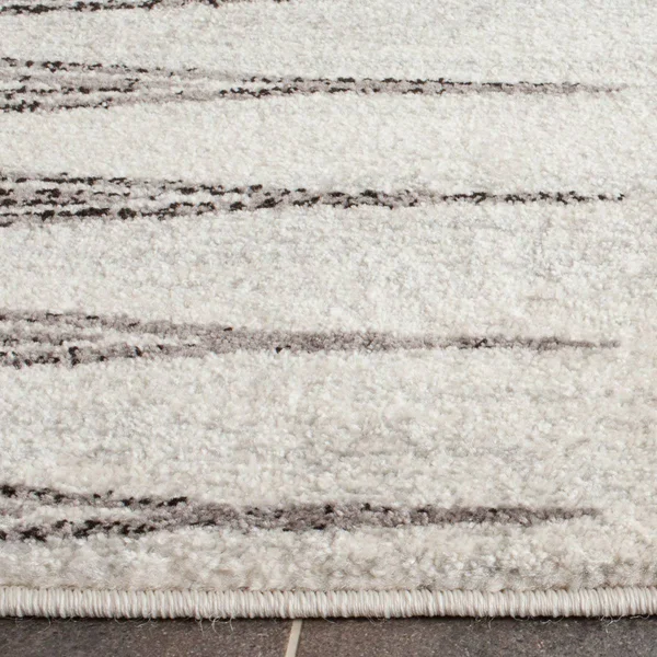 Safavieh Evoke EVK226D 6&7x22 x 6&7x22 Square Ivory - Grey Area Rug