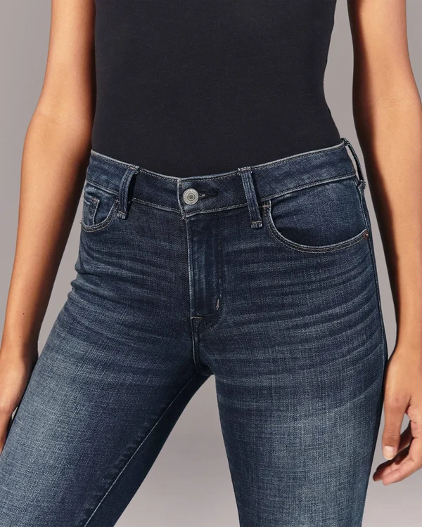 Abercrombie & Fitch Women's Mid Rise Super Skinny Ankle Jeans in Dark Wash with Let Down Hem - Size 28
